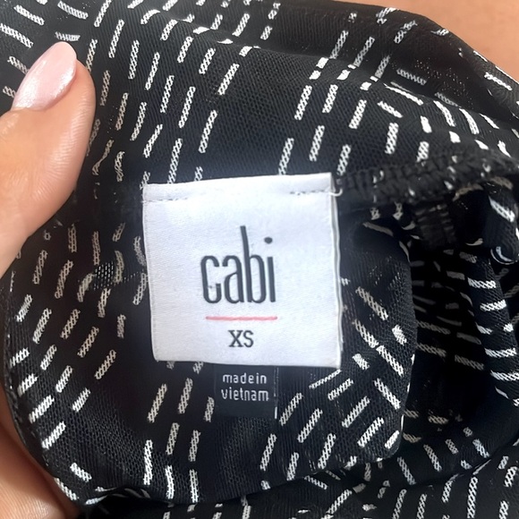 NWOT REVOLVE CABI Deco Sheer Short Sleeve Mock Zip Back Turtleneck Size XS - Picture 5 of 7